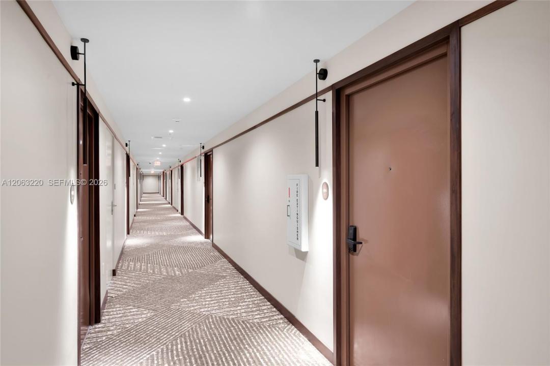 1611 SW 2nd Ave 414, Miami, Floride 33129, États-Unis