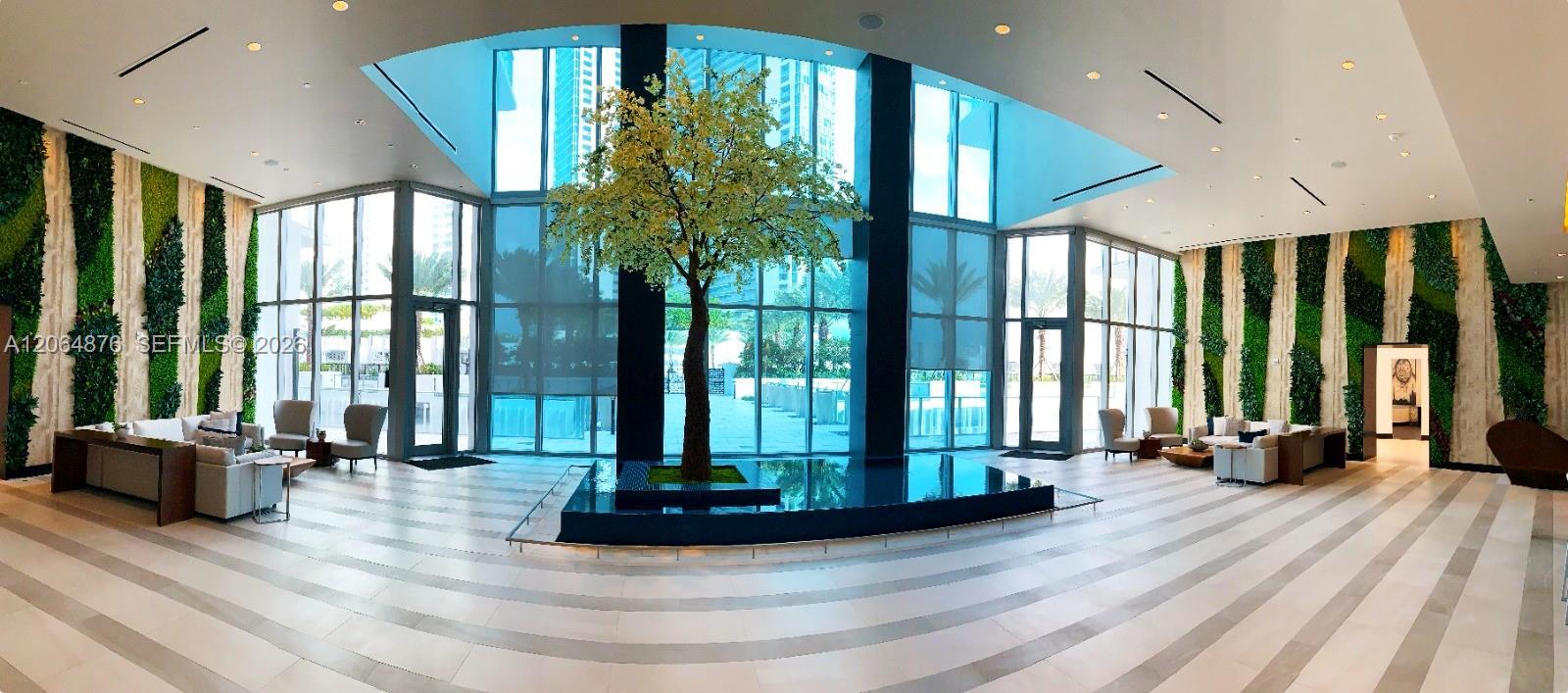 851 NE 1st Ave 4006, Miami, Florida 33132, USA
