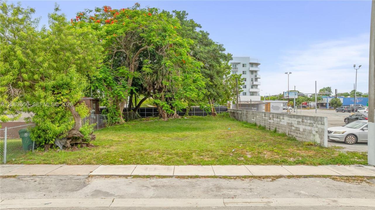 1618 NW 55th St, Miami, Floride 33142, États-Unis