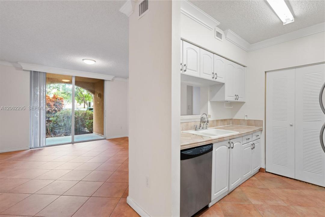 19701 E Country Club Dr 5105, Aventura, Floride 33180, États-Unis