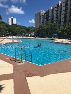 16919 N Bay Rd 609, Sunny Isles Beach, Florida 33160, Stati Uniti