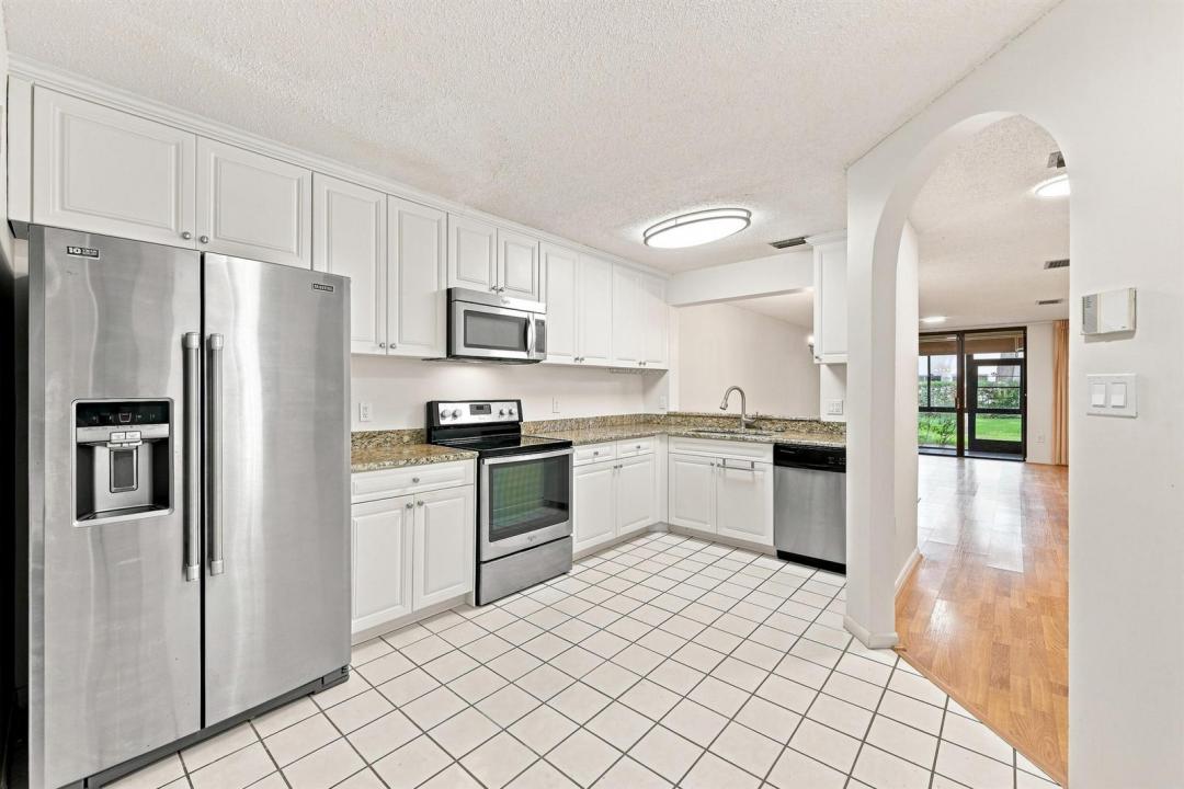 9825 NW 1ST Court, Plantation, Floride 33324, États-Unis