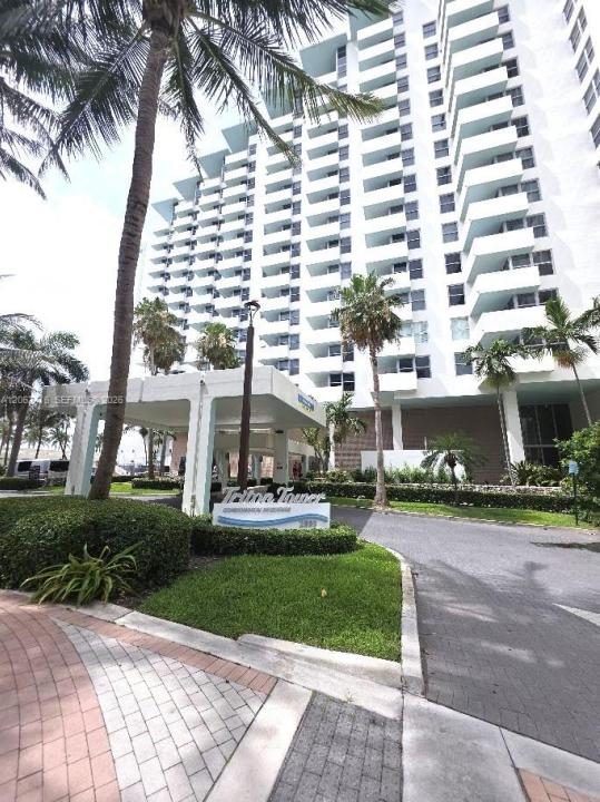 2899 Collins Ave 940, Miami Beach, Florida 33140, Stati Uniti