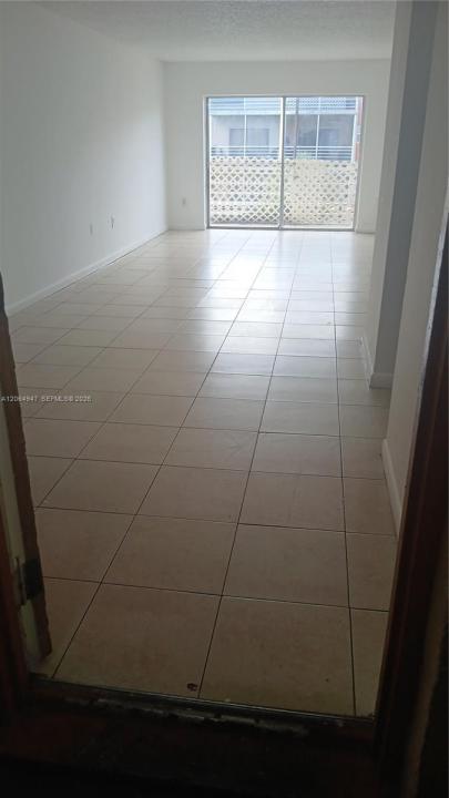 3610 NW 21st St 313, Lauderdale Lakes, Floride 33311, États-Unis