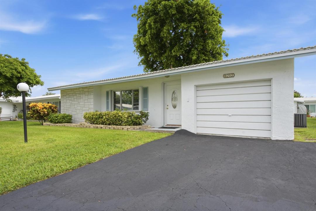 8212 NW 12th Court, Plantation, Floride 33322, États-Unis
