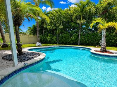 1301 NE 42nd St, Oakland Park, Flórida 33334, Estados Unidos