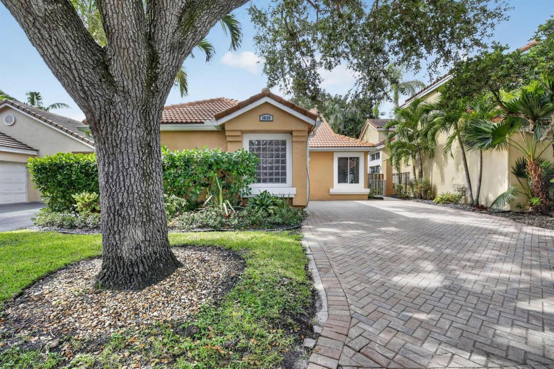 10124 NW 4th Street, Plantation, フロリダ 33324, アメリカ合衆国