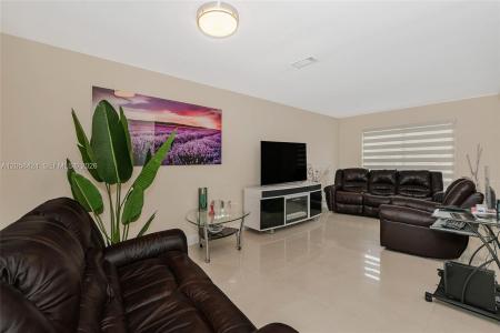 11559 SW 7th St, Sweetwater, Floride 33174, États-Unis
