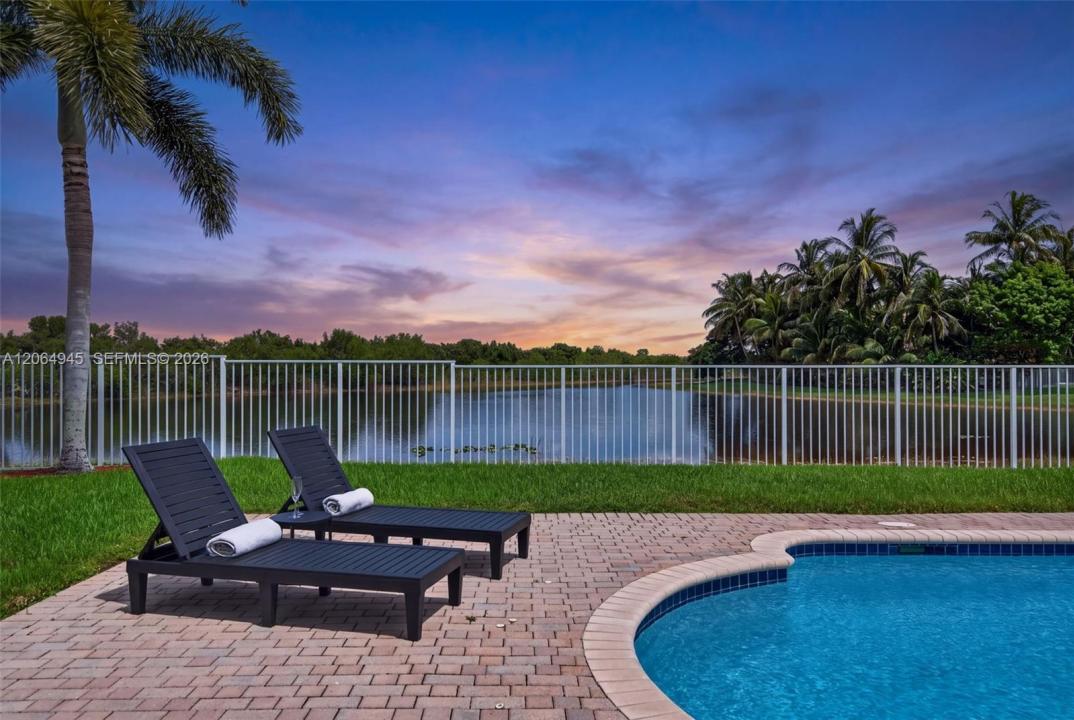 1038 Lavender Cir, Weston, Floride 33327, États-Unis