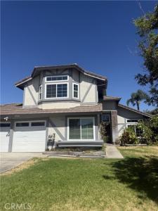 N Forest, Rialto, Californie 92377, États-Unis