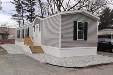 1346 Newport Avenue, Attleboro, Massachusetts 02703, Estados Unidos