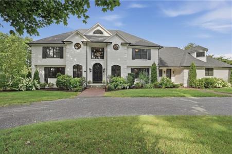 337 Rumstick Road, Barrington, Rhode Island 02806, USA