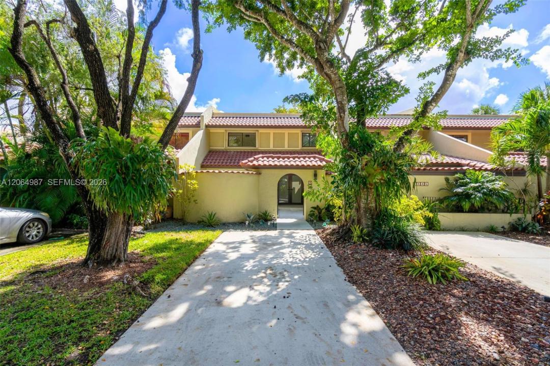 3843 Alcantara Ave 76B, Doral, Florida 33178