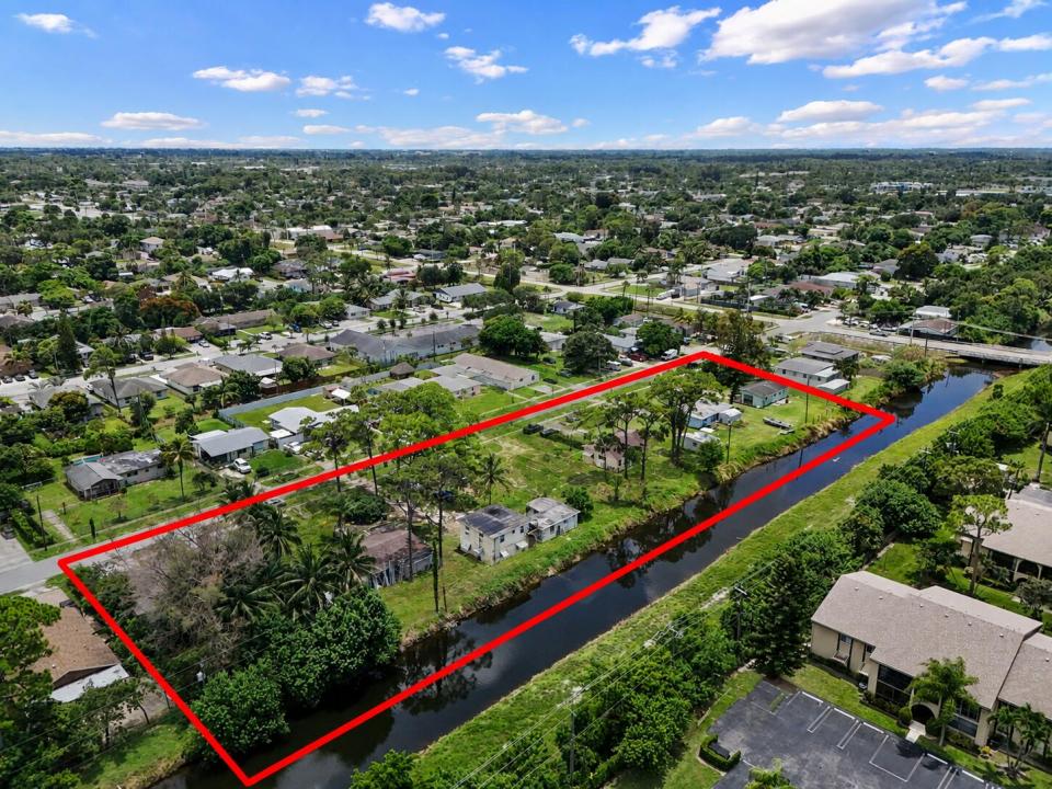 437 FLEMING Avenue, Greenacres, Florida 33463