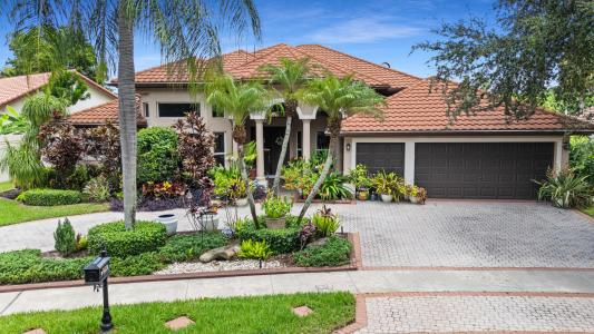 Pembroke Pines, FL 33027