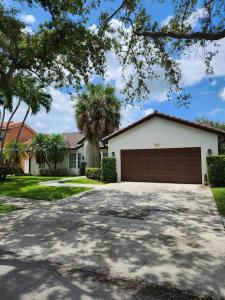 19640 NW 87th Pl 19640, Hialeah, 佛罗里达州 33018, 美国