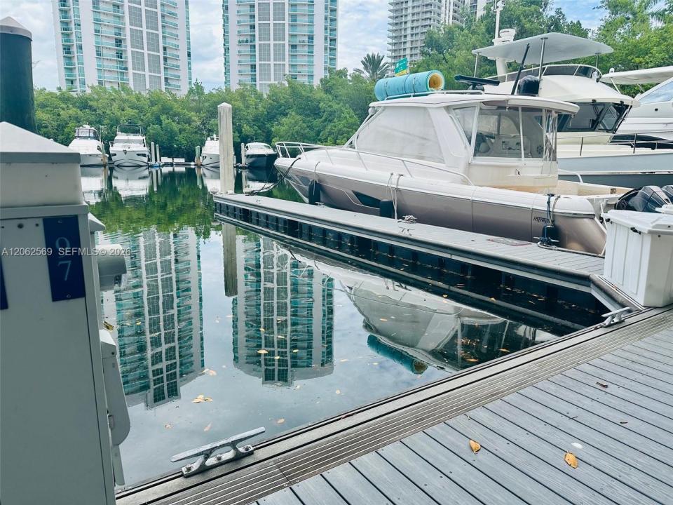 3575 Mystic Pointe Dr, Aventura, Florida 33180, Stati Uniti