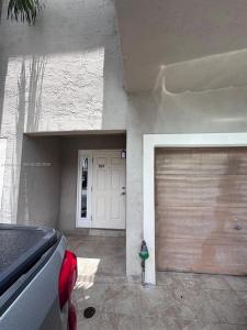 9904 Hammocks Blvd 104-58, Miami, Florida 33196, USA