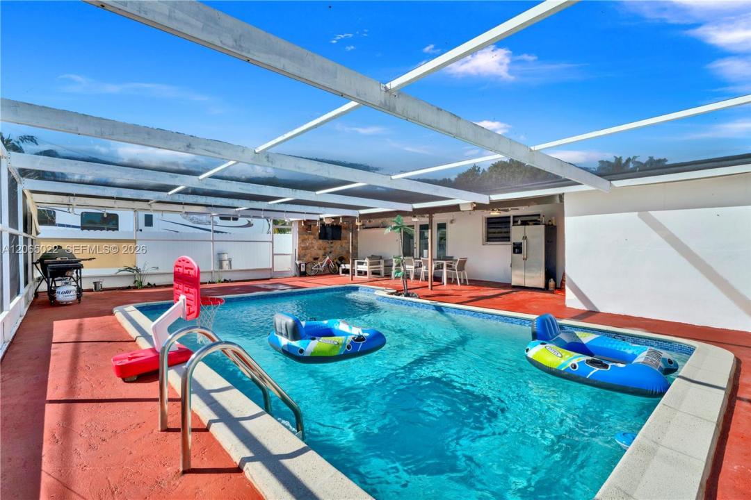 10100 Nicaragua Dr, Cutler Bay, Floride 33189, États-Unis