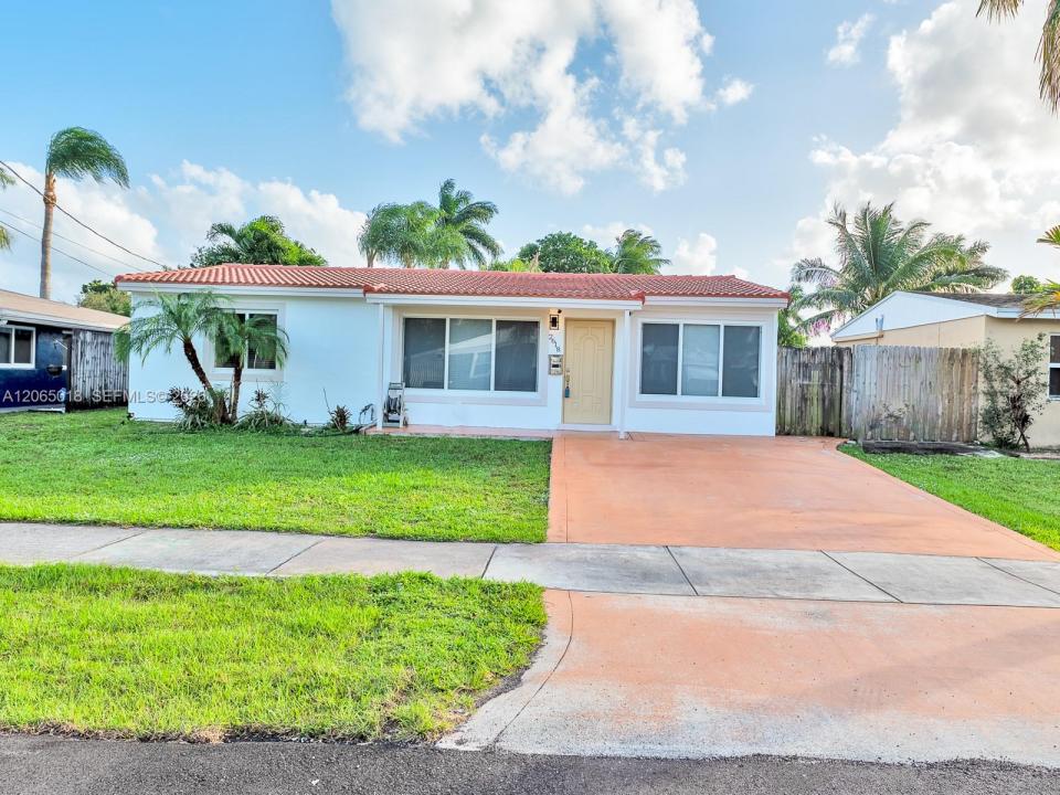 2618 Sherman St 0, Hollywood, Florida 33020, USA