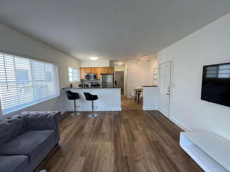 8011 Abbott Ave 2, Miami Beach, Floride 33141, États-Unis