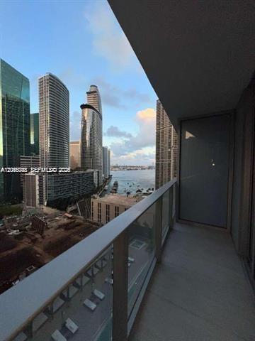 77 SE 5th St 2004, Miami, Florida 33131, Stati Uniti