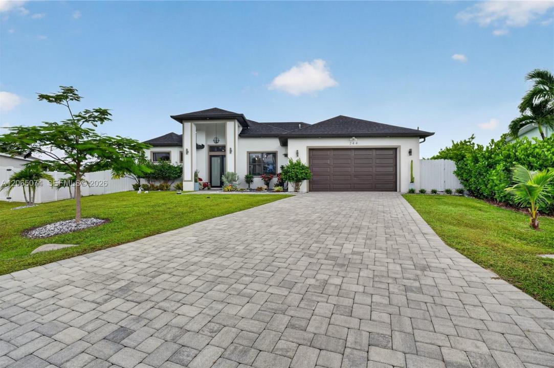 244 NW 15, Cape Coral, Floride 33993, États-Unis
