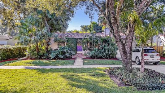 38 NW 105th St, Miami Shores, Florida 33150, USA