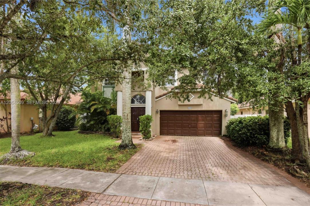 1040 NW 185th Ave, Pembroke Pines, Florida 33029, Stati Uniti