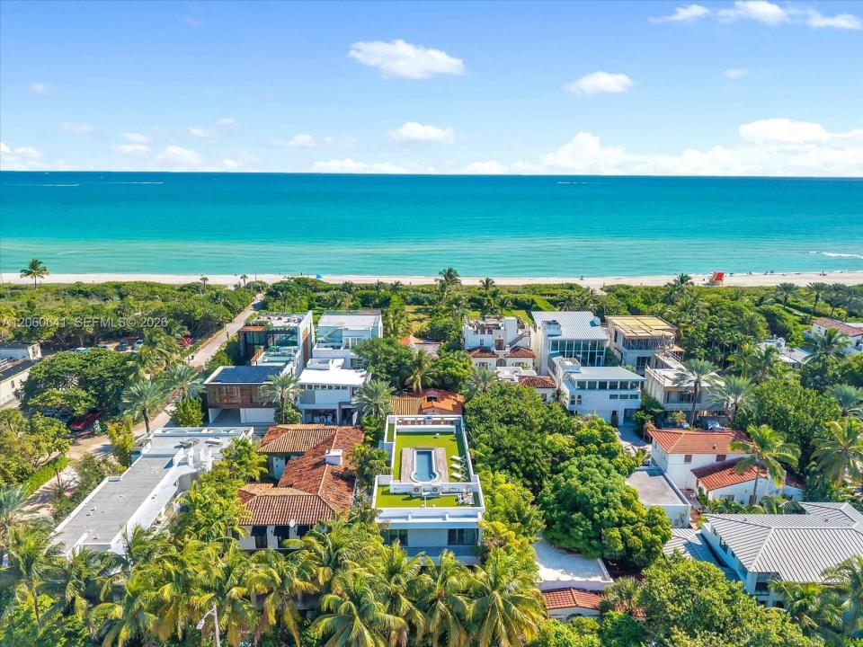 7830 Atlantic Way, Miami Beach, Florida 33141, Stati Uniti
