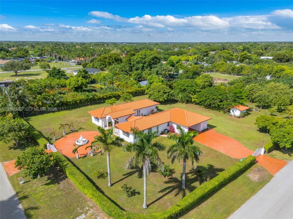 23800 SW 207th Ave, Homestead, Florida 33031, USA