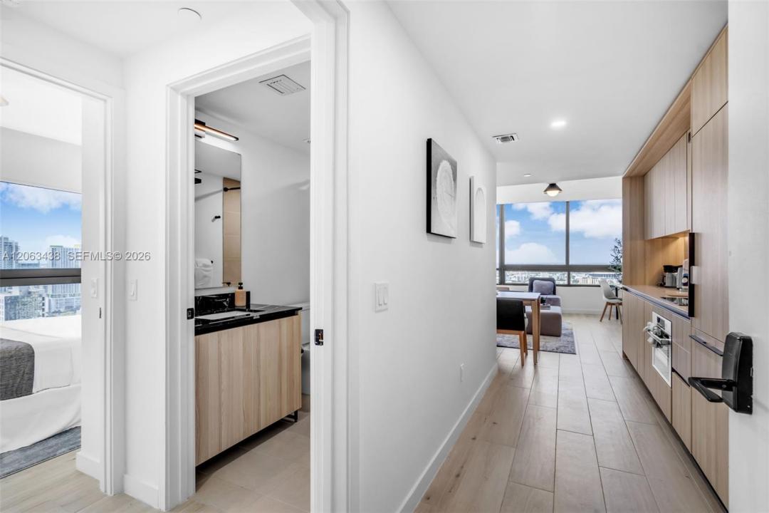 225 N Miami Ave PH-3712, Miami, Floride 33128, États-Unis