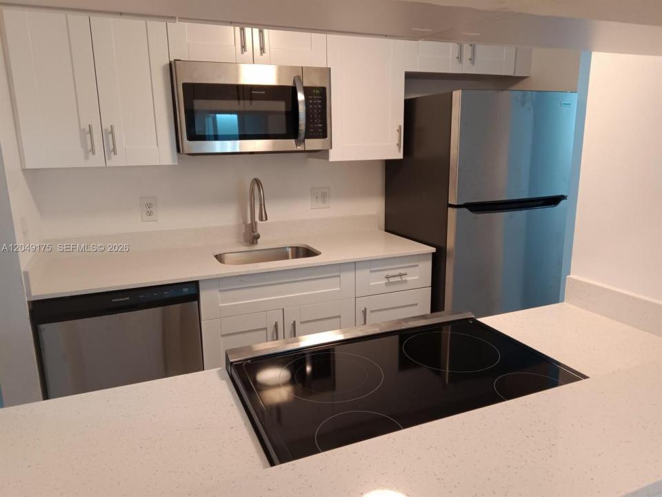 4401 W Mcnab Rd 24, Pompano Beach, Florida 33069, Stati Uniti
