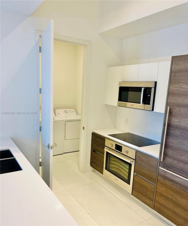 301 Altara Ave 210, Coral Gables, Floride 33146, États-Unis