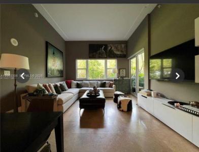 20000 E Country Club Dr 114, Aventura, Florida 33180, USA