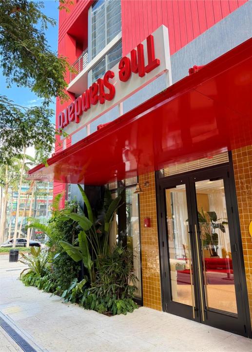 90 NE 32nd ST 711, Miami, Floride 33127, États-Unis