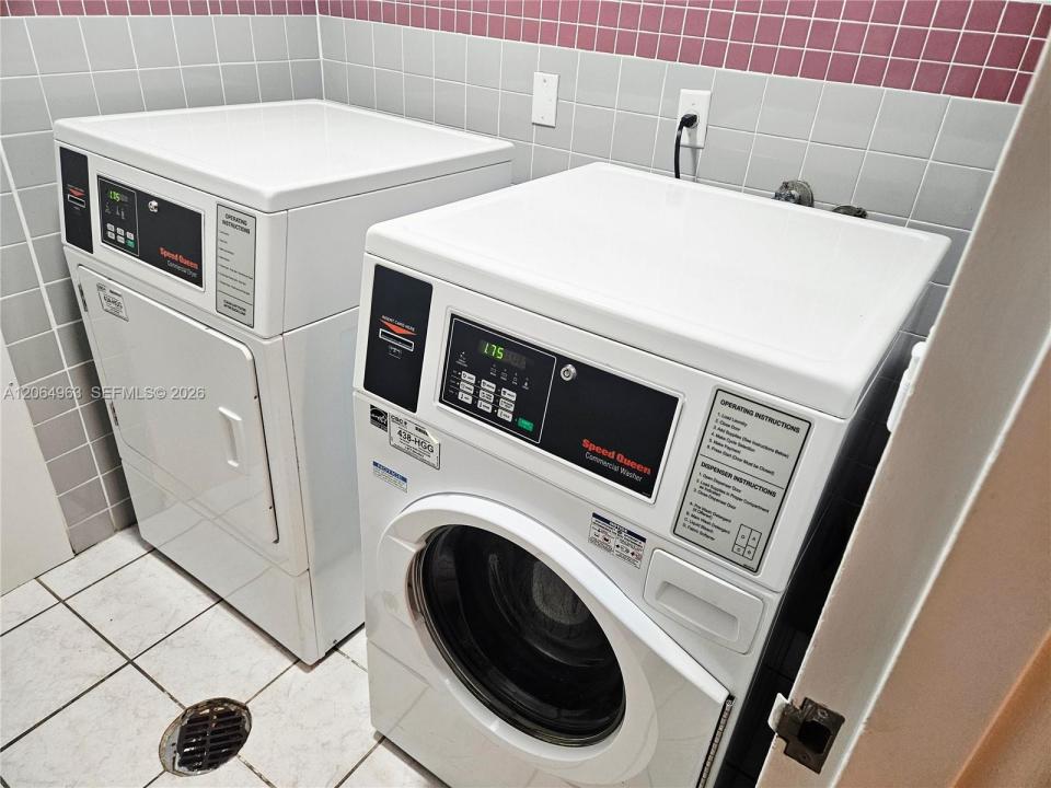 2620 NE 135th St 426, North Miami, Floride 33181, États-Unis