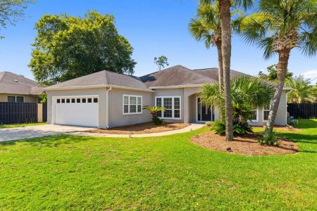 4601 MAGNOLIA BEACH Road, Panama City, Floryda 32408, USA