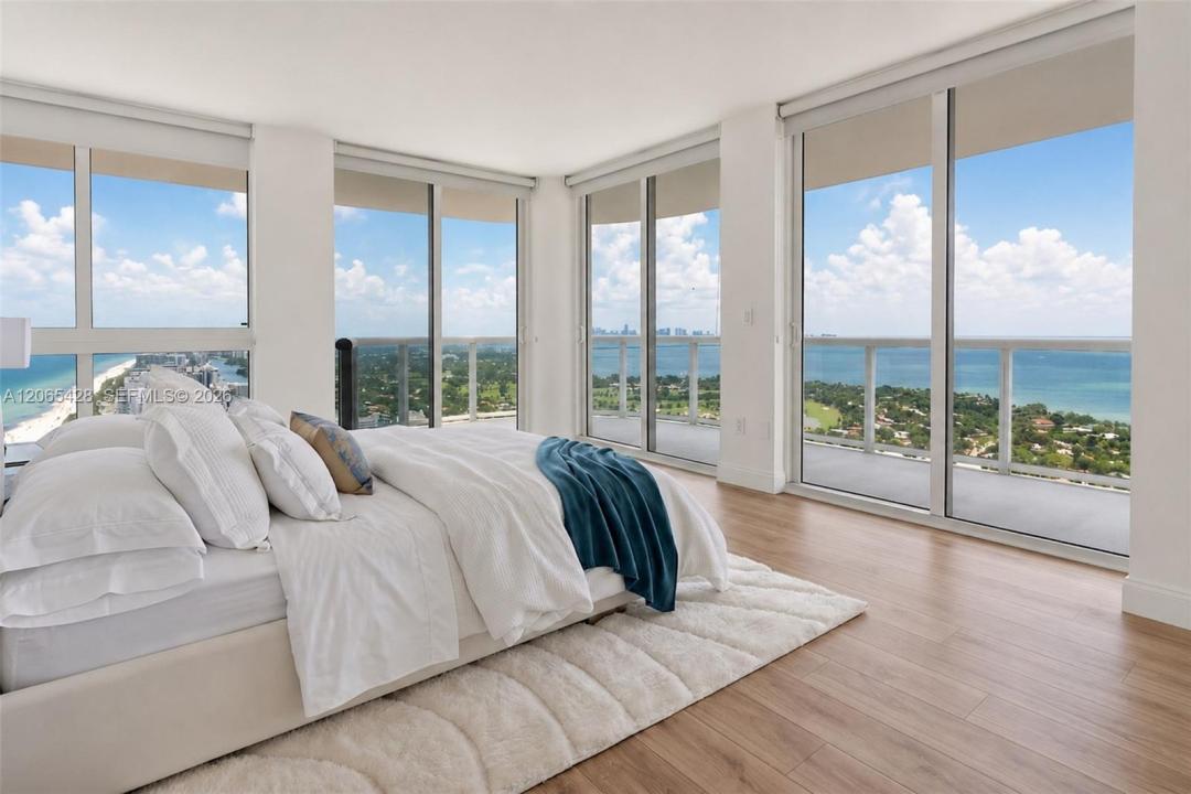 6365 Collins Ave TS-07, Miami Beach, Floride 33141, États-Unis