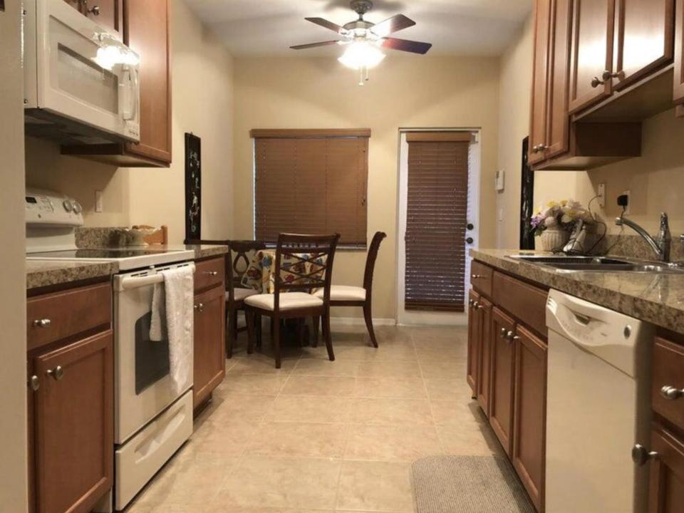 2450 SE UNION PARK Drive, Port St. Lucie, Floride 34952, États-Unis