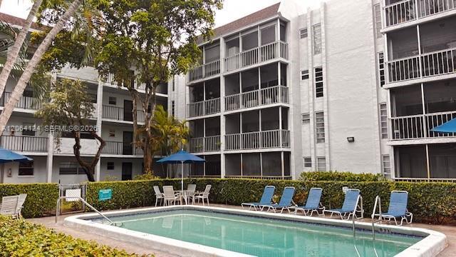483 N Pine Island Rd C305, Plantation, Florida 33324, USA