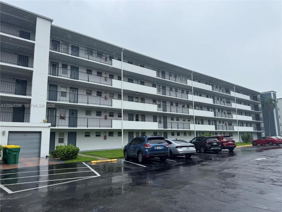 950 Hillcrest Dr 411, Hollywood, Floride 33021, États-Unis