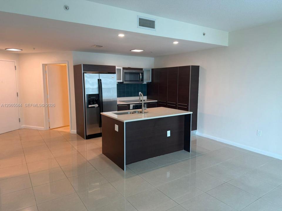 1900 N Bayshore Dr 1707, Miami, Florida 33132, Stati Uniti