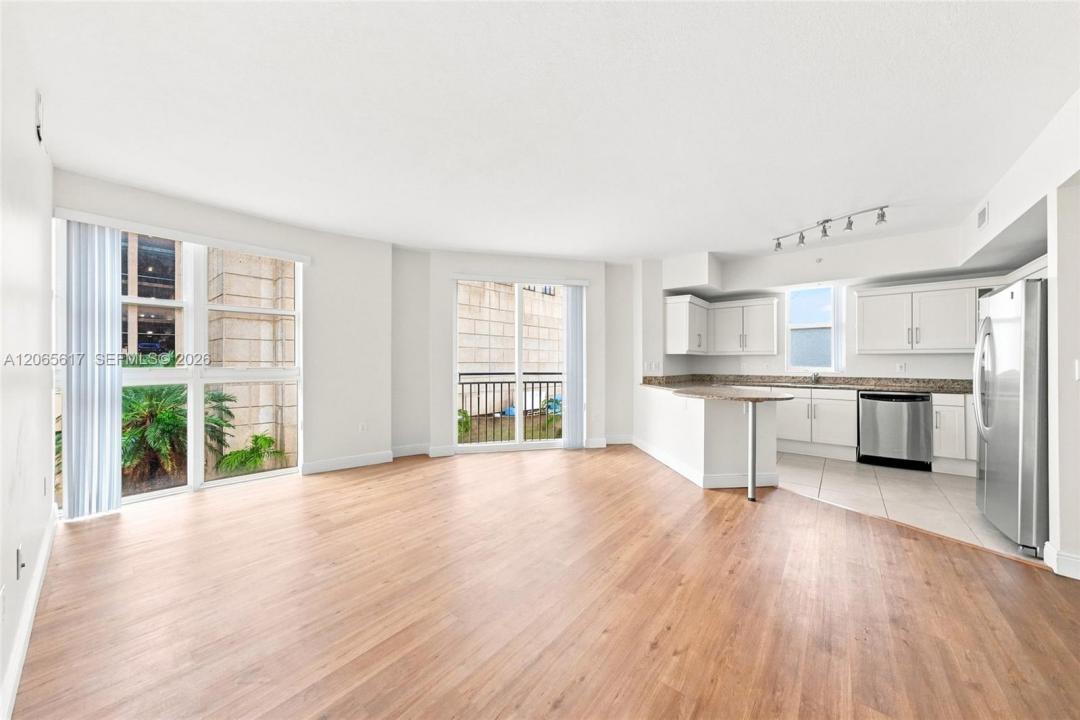 7275 SW 90th Way 508, Miami, Florida 33156, USA