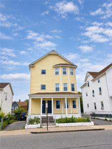 267 Prospect Street, Pawtucket, Rhode Island 02860, USA