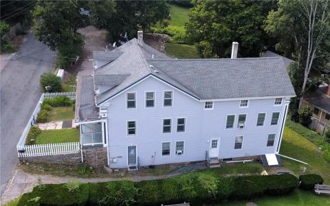 8 Highview Avenue, Hopkinton, Rhode Island 02832, USA