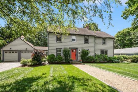14 Mosher Drive, Barrington, Rhode Island 02806, USA