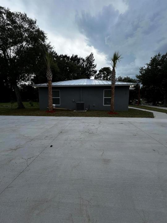 325 N 14TH N Street 2, Fort Pierce, 플로리다 34950, 미국