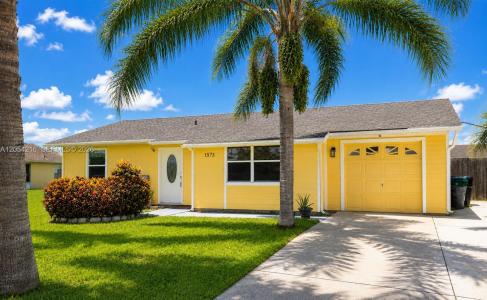 1573 SW Lexington Dr., Port St. Lucie, Florida 34953, USA