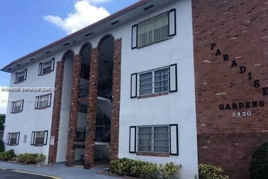2420 Johnson St 202, Hollywood, Floride 33020, États-Unis
